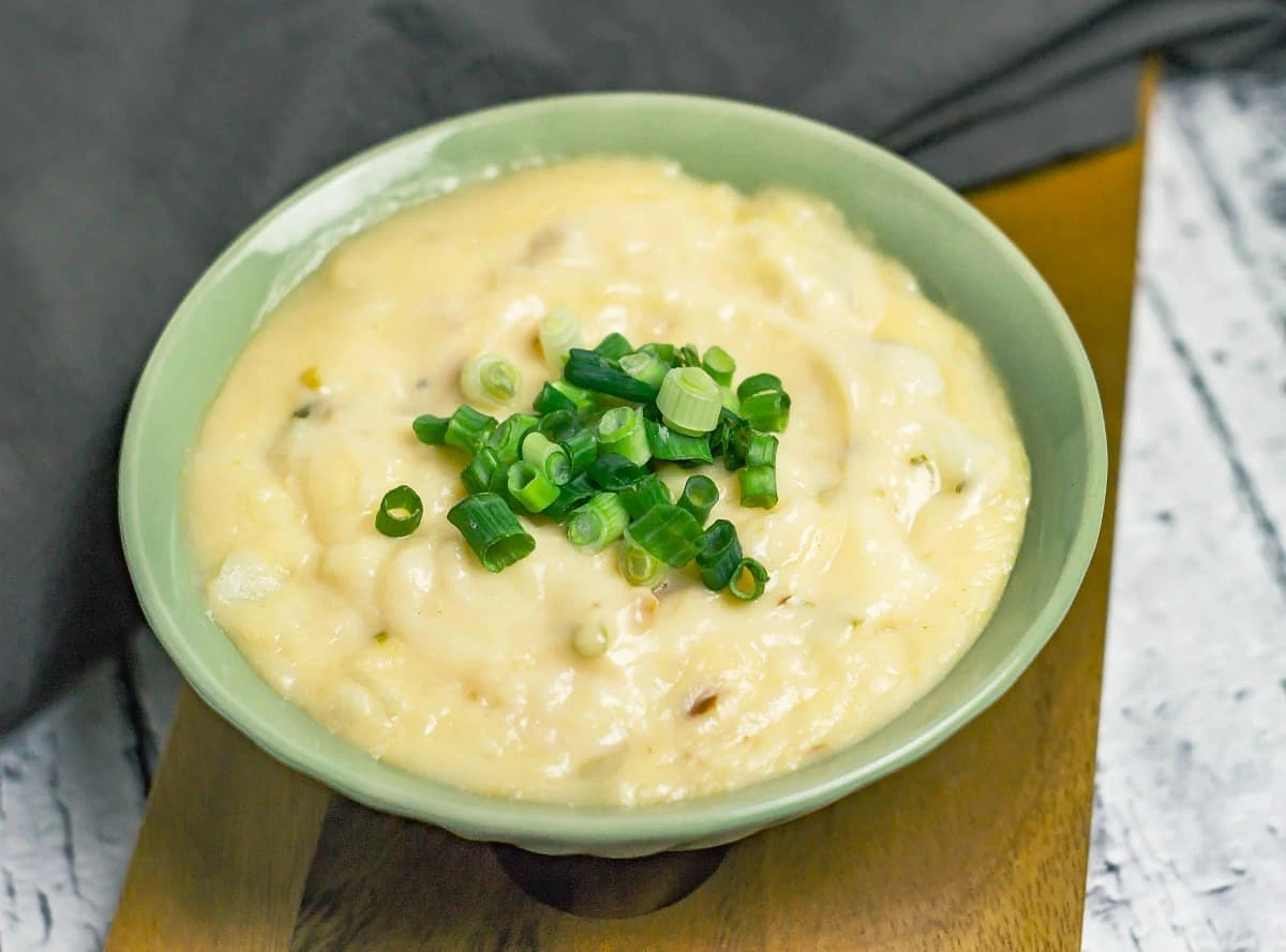 Slow Cooker Potato Chowder Bowl of soup