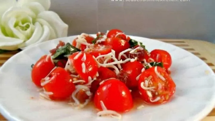 Bacon Caprese Salad caprese