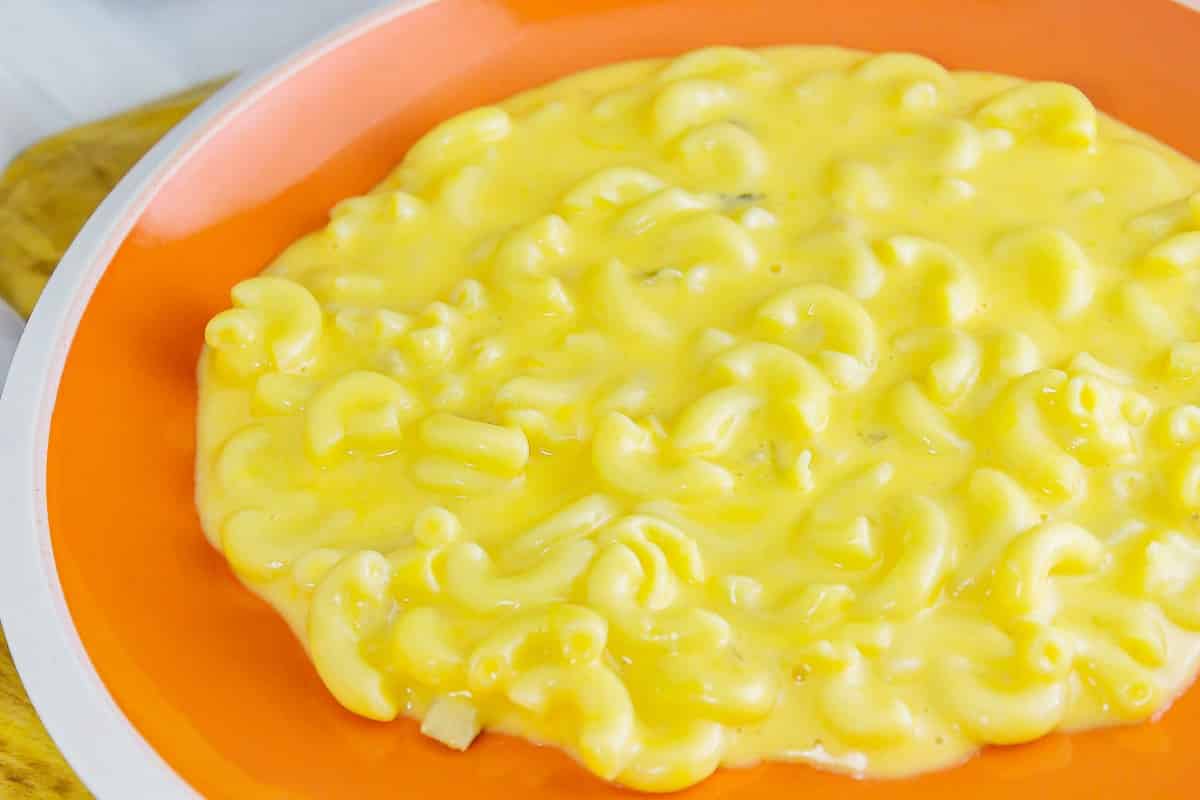 Crock Pot Macaroni and Cheese is the ultimate comfort food. This easy recipe for macaroni and cheese is very creamy and cheesy.