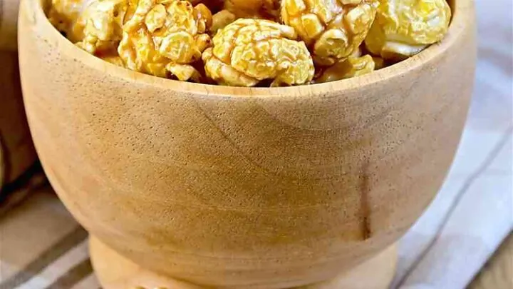 {Koval Whiskey} Cracker Jack Popcorn: Sweet Copycat Recipe KovalWhiskeyCrackerJackPopcornSeductionInTheKitchen