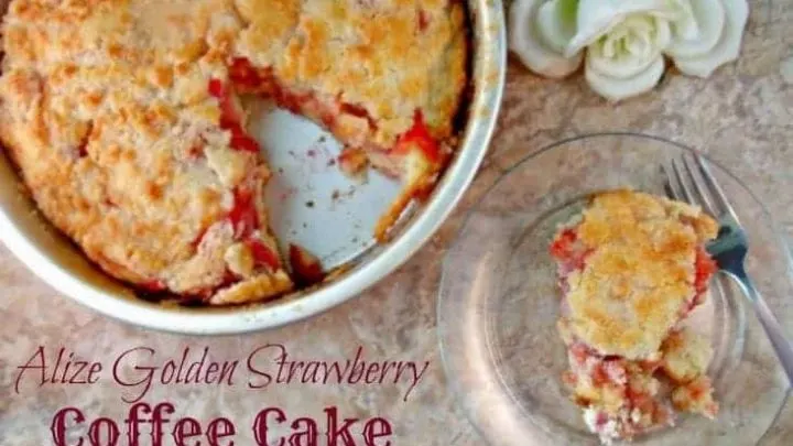 (Alize Golden) Strawberry Coffee Cake golden