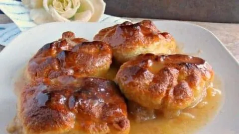 Peach Dumplings {Crescent Roll Peach Dumplings} peachdumplings