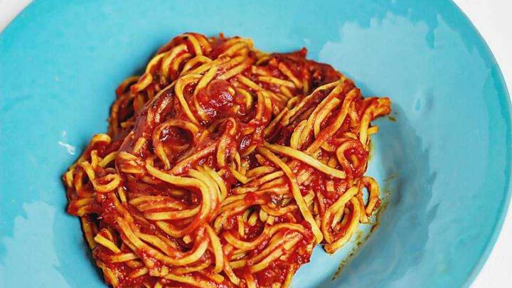 CrockPotBakedSpaghettiSeductionInTheKitchen