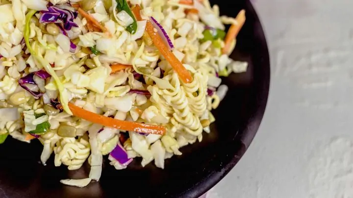 Chinese Coleslaw {AKA Ramen Noodle Cole Slaw} Chinese Coleslaw