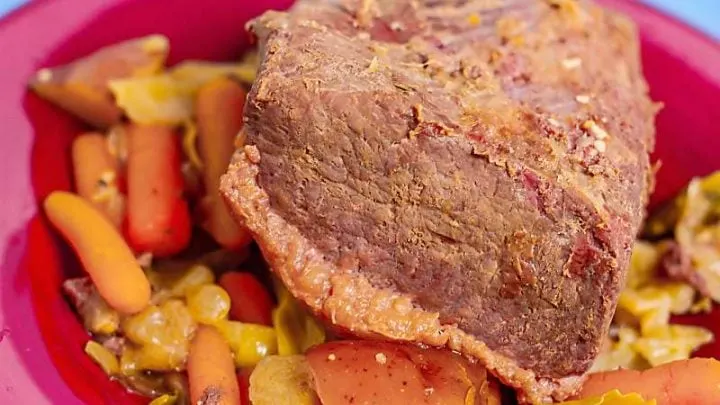 Crock Pot Apple Cider Corned Beef and Cabbage {Simple Corned Beef Brisket} CrockPotAppleCiderCornedBeefandCabbageSeductionInTheKitchen