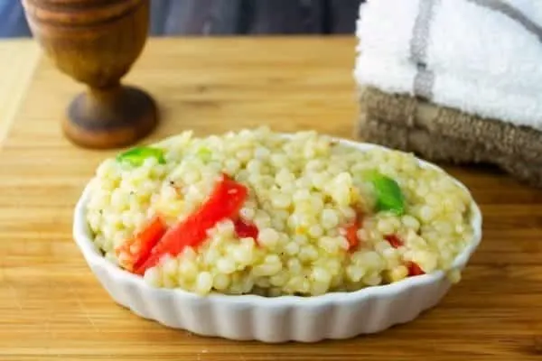 Balsamic Couscous Salad is a light and refreshing vegetarian/ vegan option salad that is perfect for those looking for healthy recipes.