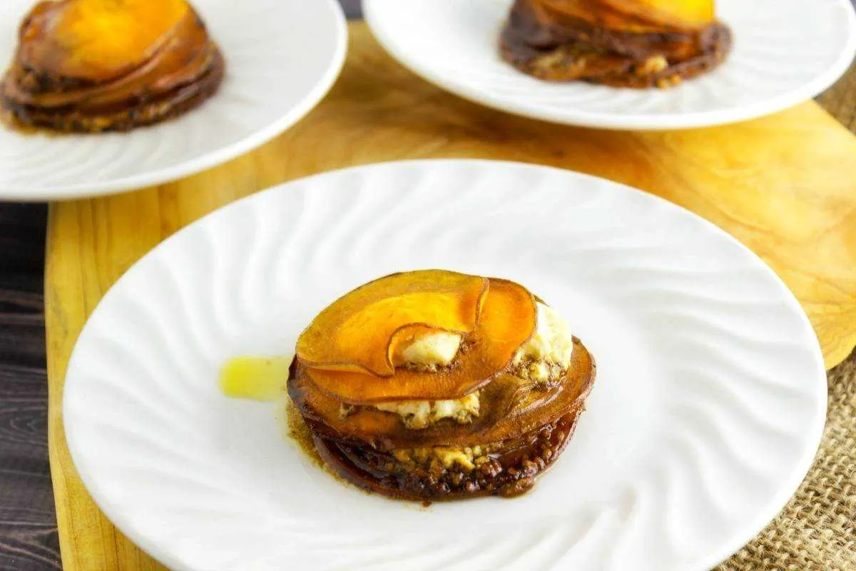 Sweet Potato Stacks With Vanilla Fig Balsamic and Honey Goat Cheese sweet-potato-stacks-with-vanilla-fig-balsamic-and-honey-goat-cheese2