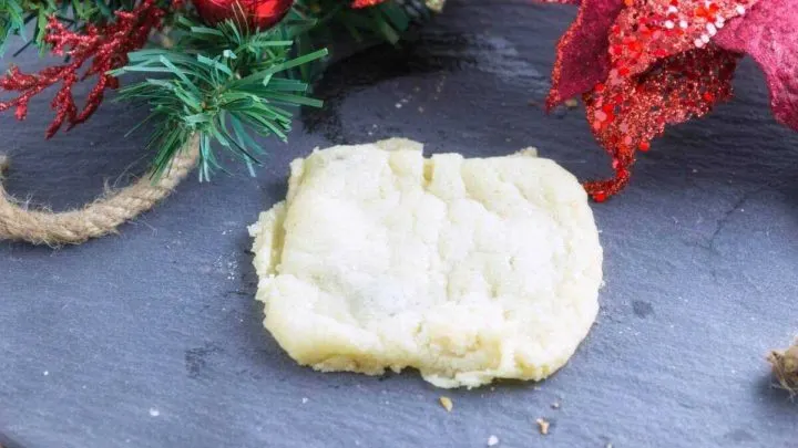 Chocolate Ravioli Cookies: 2 Ingreidents Is All You Need For This Cookie Chocolate Ravioli Cookies