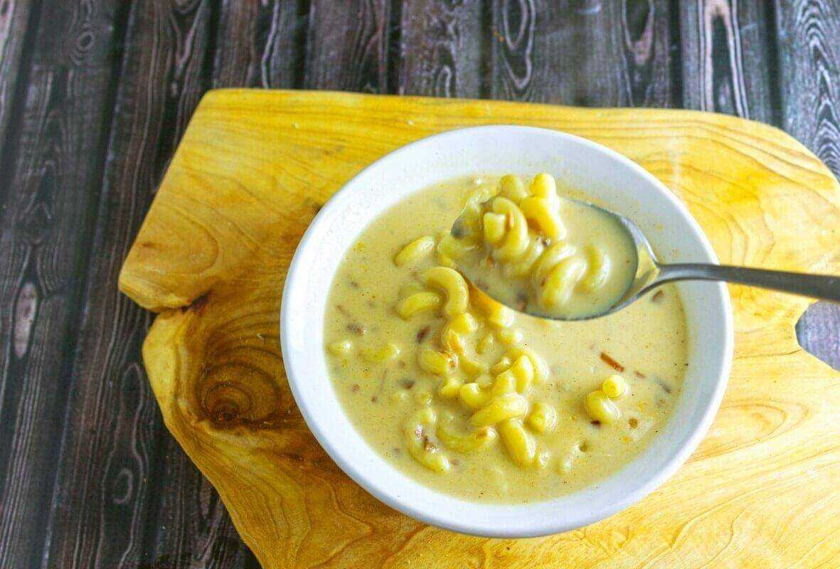 Bacon Mac n Cheese Soup is a soup version of the ultimate comfort food, mac n cheese. Adding bacon to it brings it to a new level of taste excitement. A recipe from Seduction in the Kitchen.