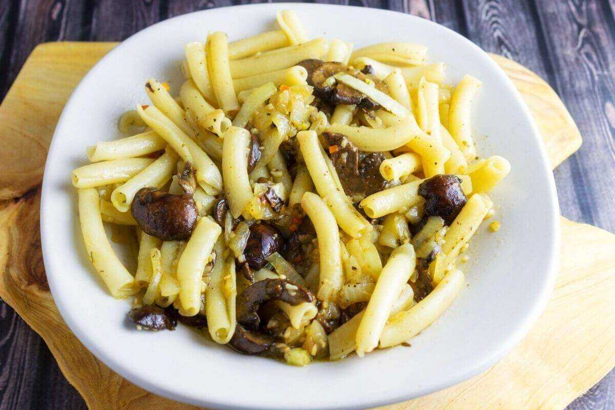 Vegan Lemon Mushroom Pasta from Seduction in the Kitchen