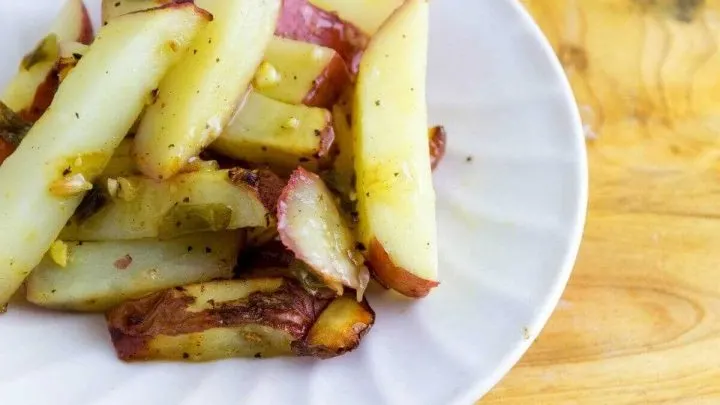 Baked Lemon Potato Wedges