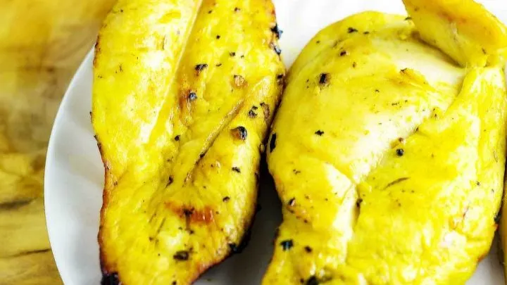 Lemon Turmeric Grilled Chicken {Healthy Grilled Chicken Recipe} LemonTurmericGrilledChicken