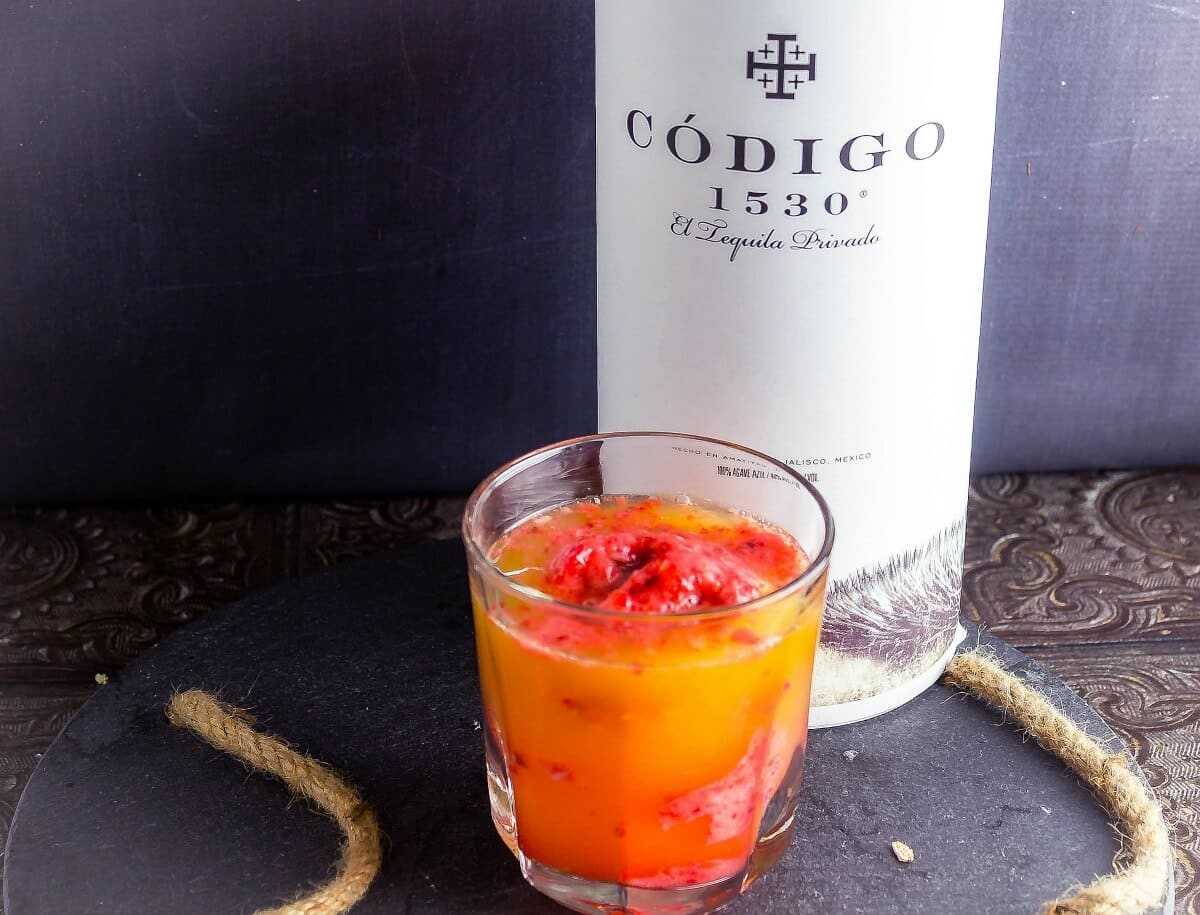 Sailor's Delight with Codigo Tequila container