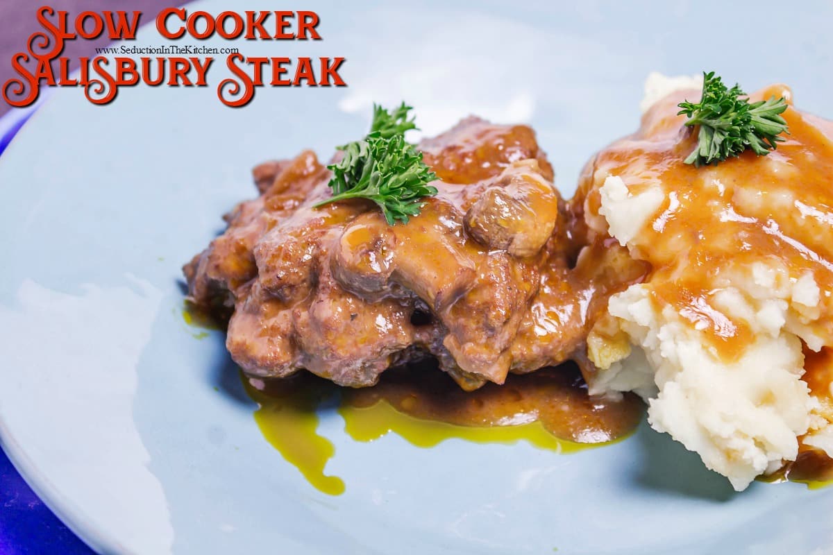 Slow Cooker Salisbury Steak Close up title