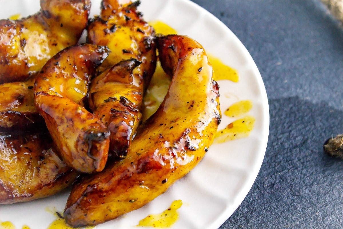 Blackened Peach and Raspberry Boneless Wings