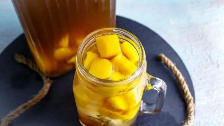 Peach Sweet Tea {Easy Homemade Iced Tea} Peach Ice Tea