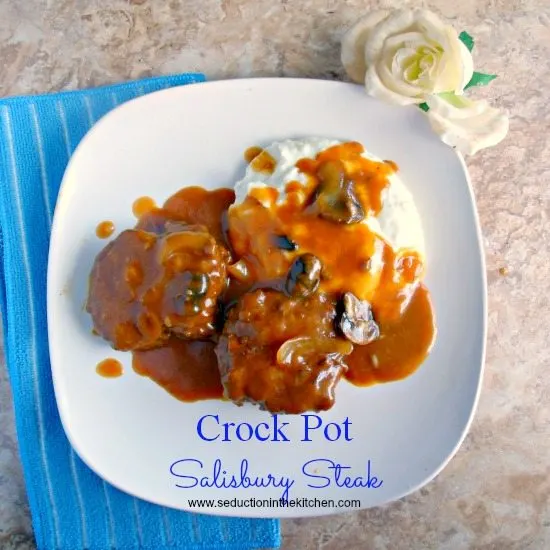 crockpot salisubury steak older salisbury steak photo tite on plate