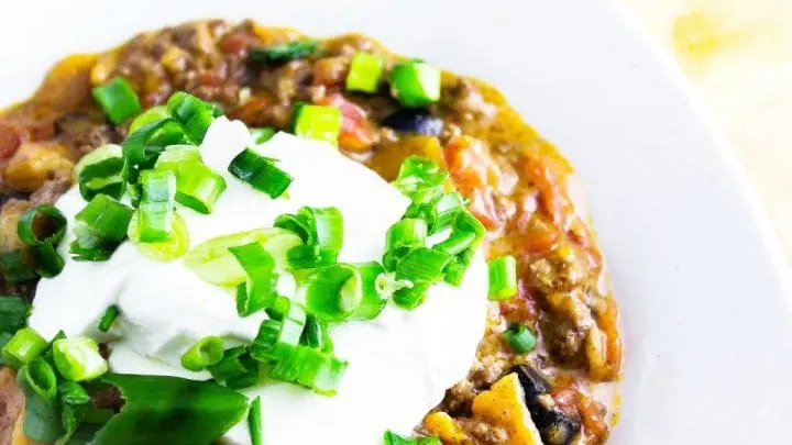 Slow Cooker Dorito Taco Casserole {Easy Taco Recipe} SlowCookerDoritoTacoCasserole