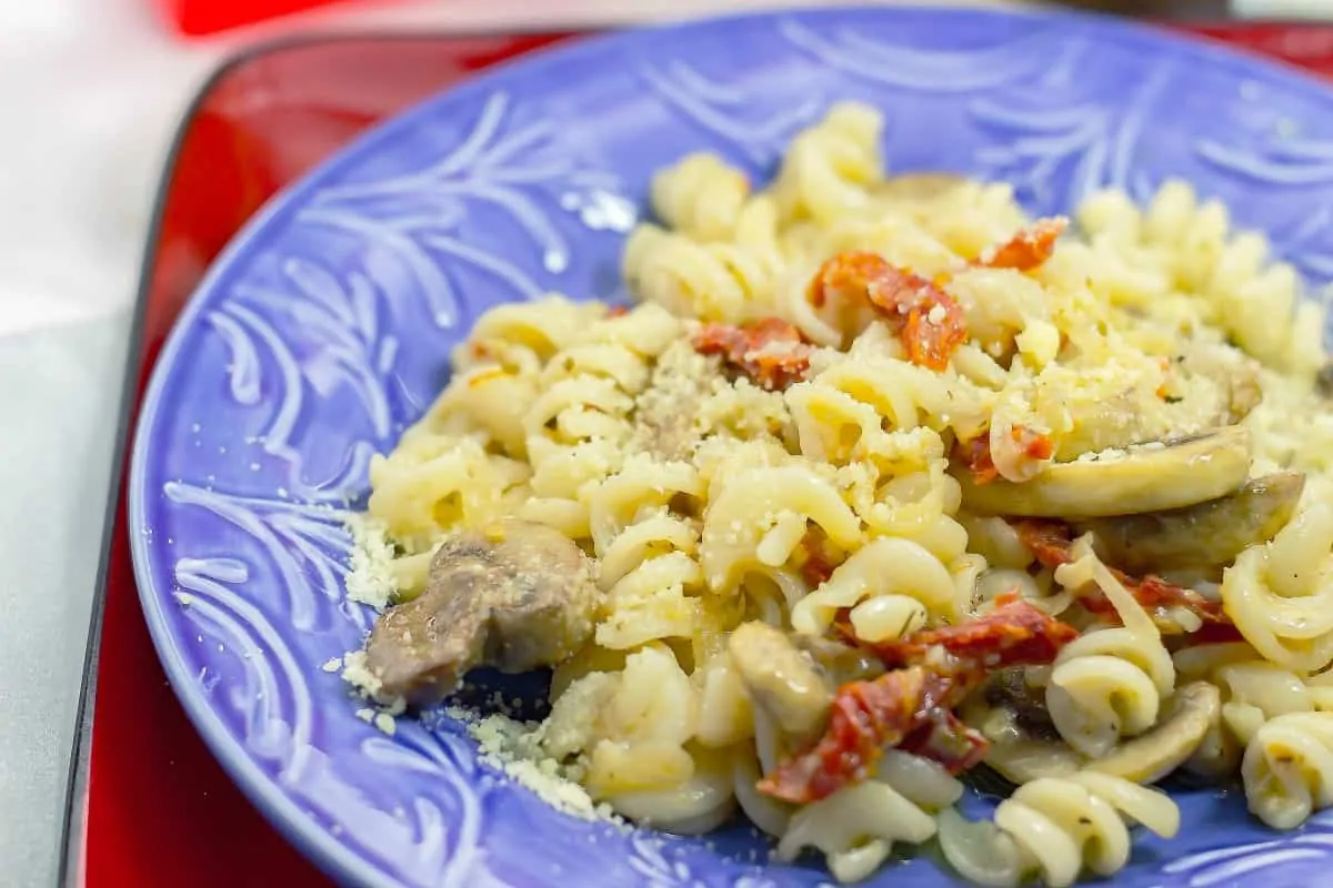 Gluten Free Sun Dried Tomatoes and Mushroom Pasta was challenged to me by Tresomega Nutrition to create a healthy recipe.