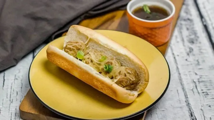 French Dip Meatball Subs {Simple Slow Cooker Sandwich Recipe} FrenchDipMeatballSubs