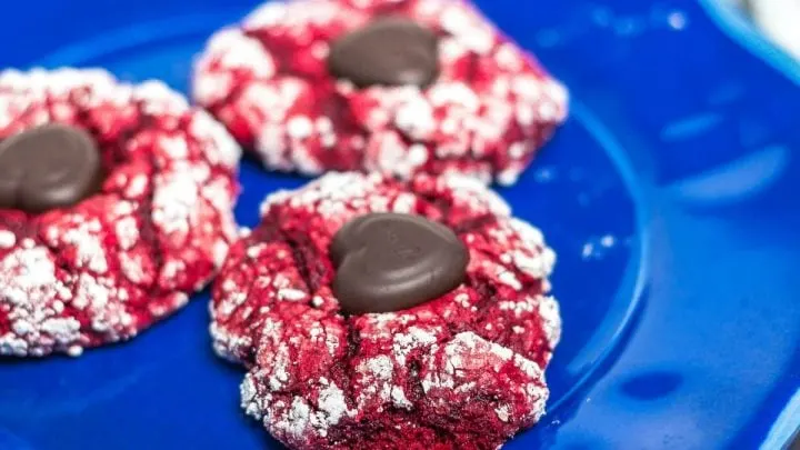 Valentine Red Velvet Cake Mix Blossoms