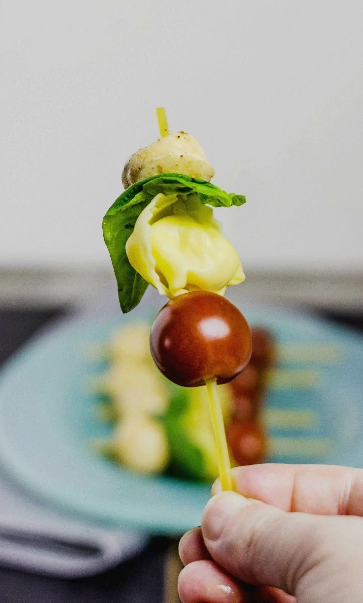 single Tortellini Caprese Skewer 