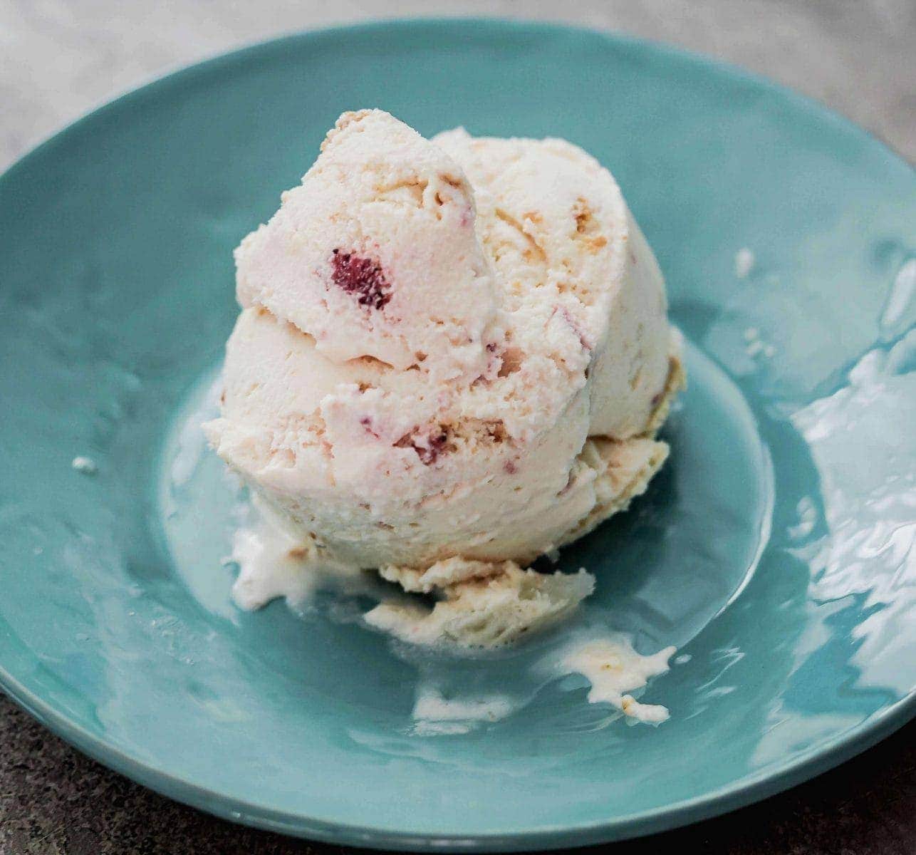 No Churn Raspberr Moscato Wine Ice Cream 3