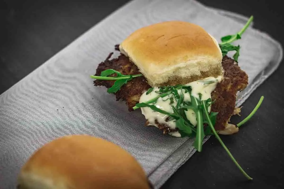 Crab Cake Sliders WIth Lemon Dill