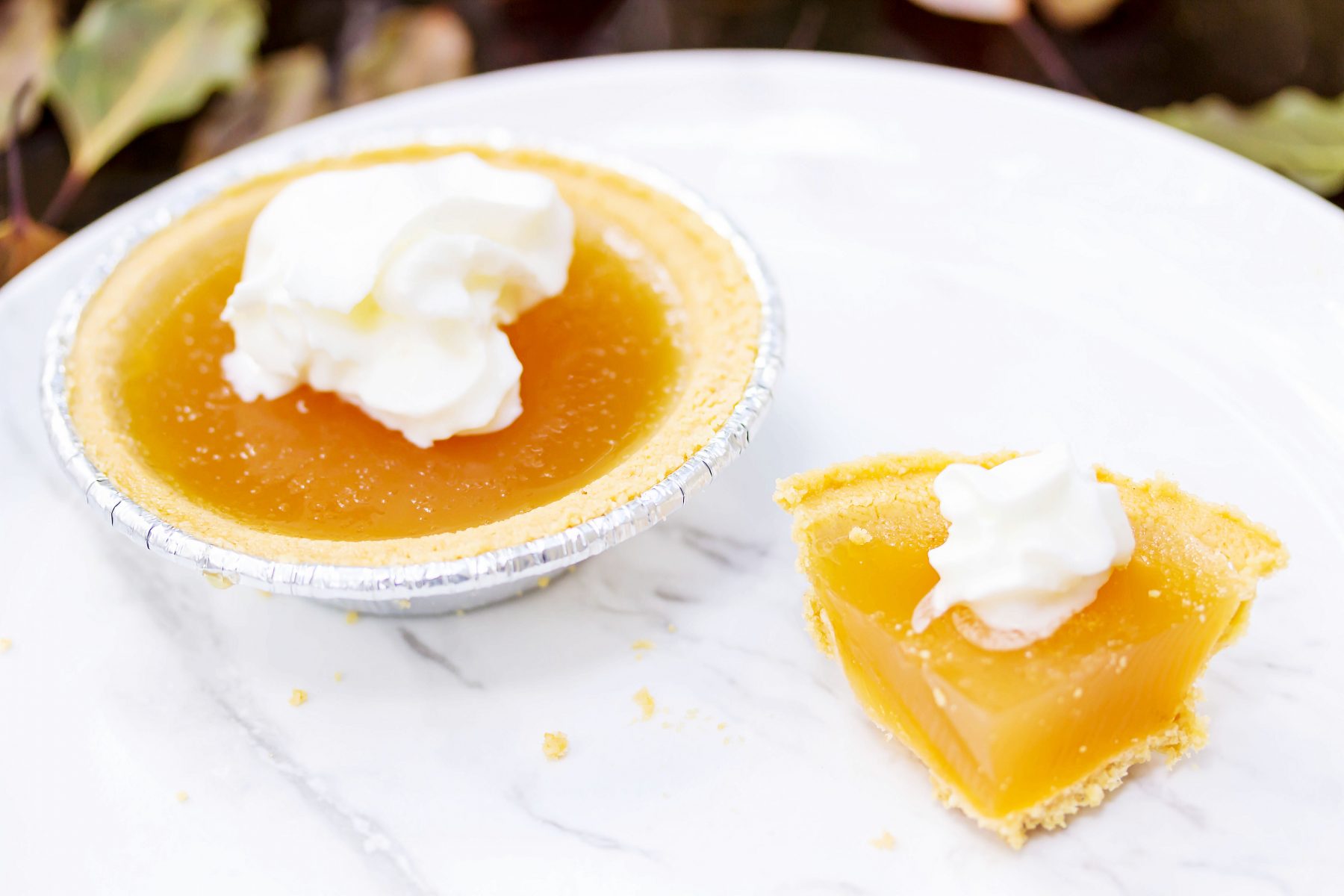 Apple-Pie-Jello-Shot