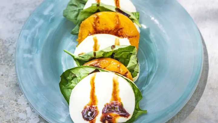 Grilled Peach Caprese Salad {#FreakyFridayRecipes} Grilled Peach Caprese Salad