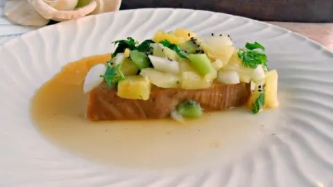 Citrus Ahi Tuna with Pineapple Kiwi Salsa Citrus Ahi Tuna