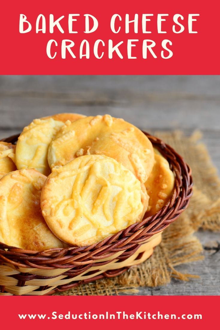 Baked Cheese Crackers title