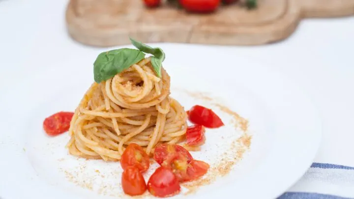 Vegan Lemon Garlic Angel Hair Pasta {Simple Vegan Recipe} vegan pasta scaled