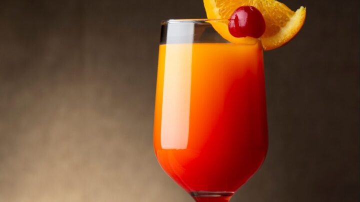 Tuscan Sunrise Cocktail {Easy Mixed Drink Recipe}