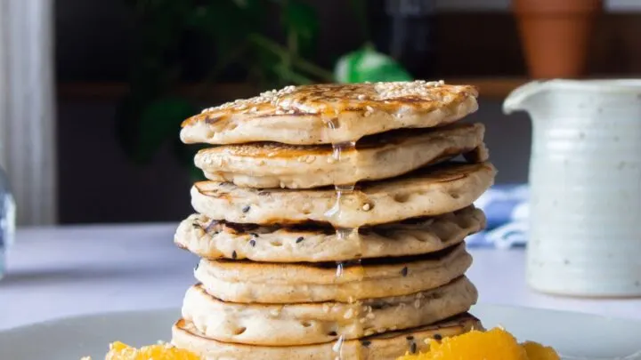 Bacon Pancakes {Quick Pancake Recipe} bacon pancakes scaled