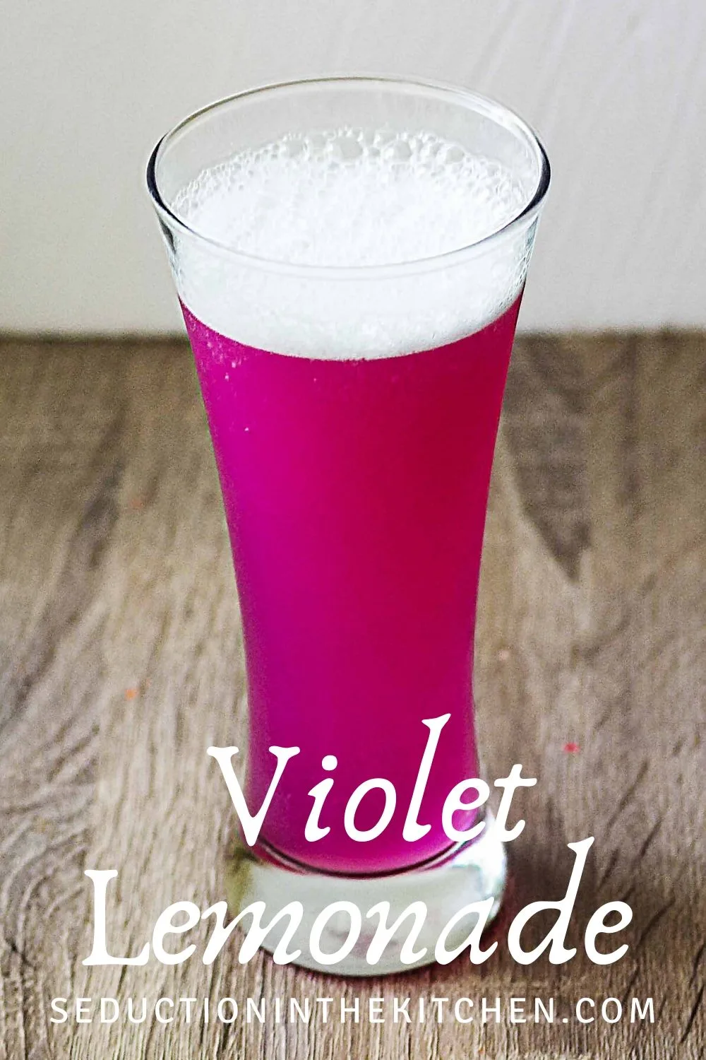 Violet Lemonade {A Simple Copycat Disney Recipe} violet lemonade title