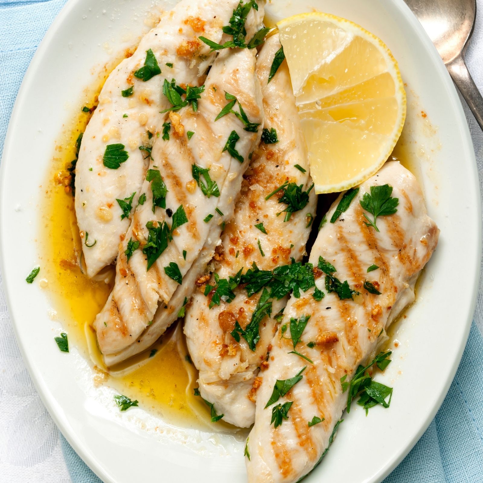 Lemon Garlic Chicken {Easy Grilled Breast Chicken Recipe}